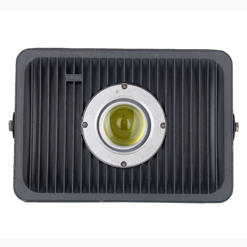 你還在傻傻分不清LED投光燈與泛光燈？